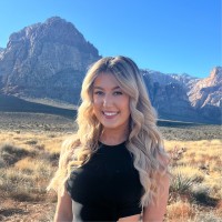 SIGNATURE SALES, INC. Employee Paige Nowag's profile photo