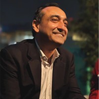 Email e telefono di Devashish Handa