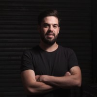 Ross Oxenham Email