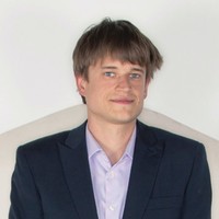 Russell Bauer