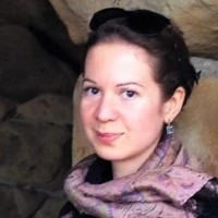 Yulia Poskakukhina Email