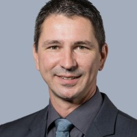 Thomas Pfeifer Email