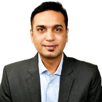 Axis Bank Employee Smit Parikh's profile photo