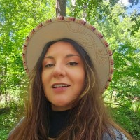 Danielle Moran Email & Phone Number
