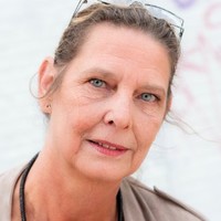 Yvonne van der Sluis Email & Phone Number