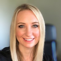 Implant and Periodontic Specialists Employee Rebecca Lohman's profile photo