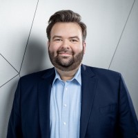 Florian Pfaff Email