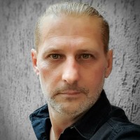 Adrian Homeucă Email