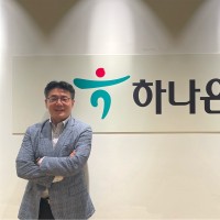 Kyoojin Shin Email & Phone Number