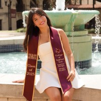 Victoria Salinas Email