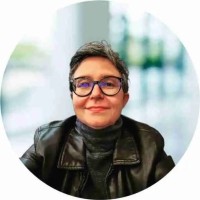 Tatiana Santos Email & Phone Number