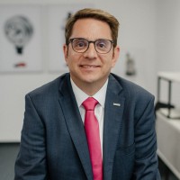 Oliver Henkelmann Email & Phone Number