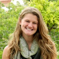 Dialog Employee Samantha Schneider's profile photo