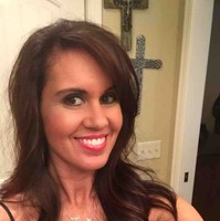 525 REALTY GROUP Employee Devrie Villines-Peoples's profile photo