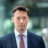 Andreas Springer Email