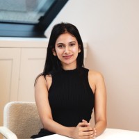 Mariya Radiowala Email