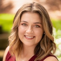 Summer Smith Email & Phone Number