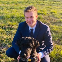 Snouts & Stouts Employee Daniel R's profile photo