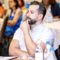 Riccardo Maraia Email