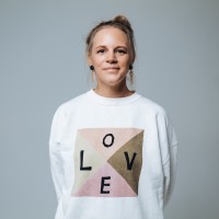 Jenny Holmström Email & Phone Number