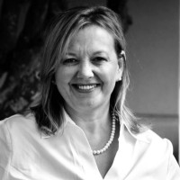 Jeff Cook Real Estate Employee Glenda Burden's profile photo