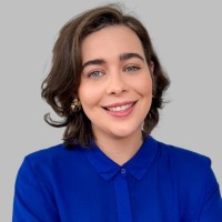 Julia Braga Email
