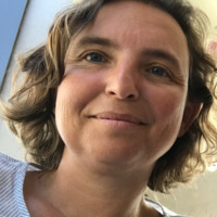 GROUPE SOS Solidarités Employee Julie Devanneaux's profile photo