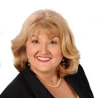 RE/MAX Metro Employee Debbie Kotzur's profile photo
