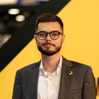 Valentin Ivanov Email