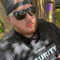 Tesla Employee Andrew Vella's profile photo