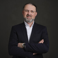 Raphael Bossek Email & Phone Number