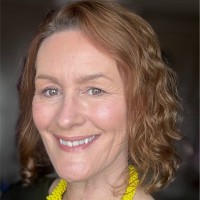 Julia Paviour Email & Phone Number