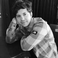 Mykola Yukhnov Email