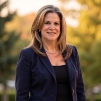 Erin Davis Email & Phone Number