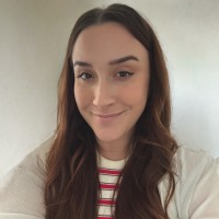 Apple Employee Julia Beasley's profile photo