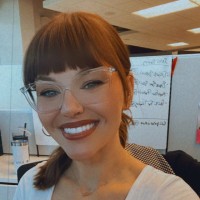 Samantha Hays Email & Phone Number