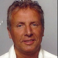 André Hendriks Email