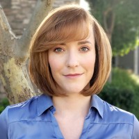 Sara Bates Email & Phone Number
