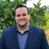 Damien Gibbons Email