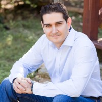 Leia Inc. Employee Hassane El-Khoury's profile photo