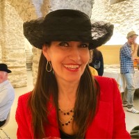 Nathalie Roten Email