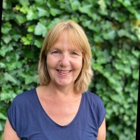 Ida van Moorselaar Email