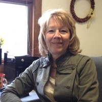 Sue Vonmagnus Email & Phone Number