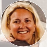 buzzback Employee Roisin Cooke's profile photo