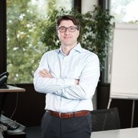 Alexander Jahn Email