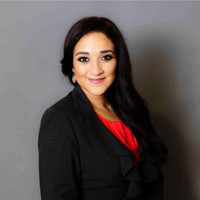 Andrea de la Garza Email & Phone Number