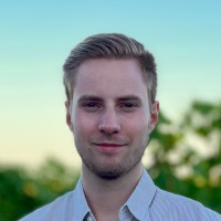 Lukas Mechnich Email