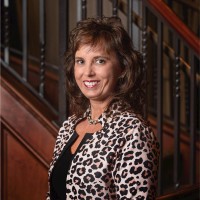 Strategic Venue Partners Employee Susan Scheiding's profile photo