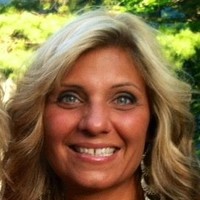 Staples Employee Deanna Ray's profile photo