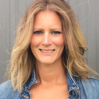 Lindsay Miles Email